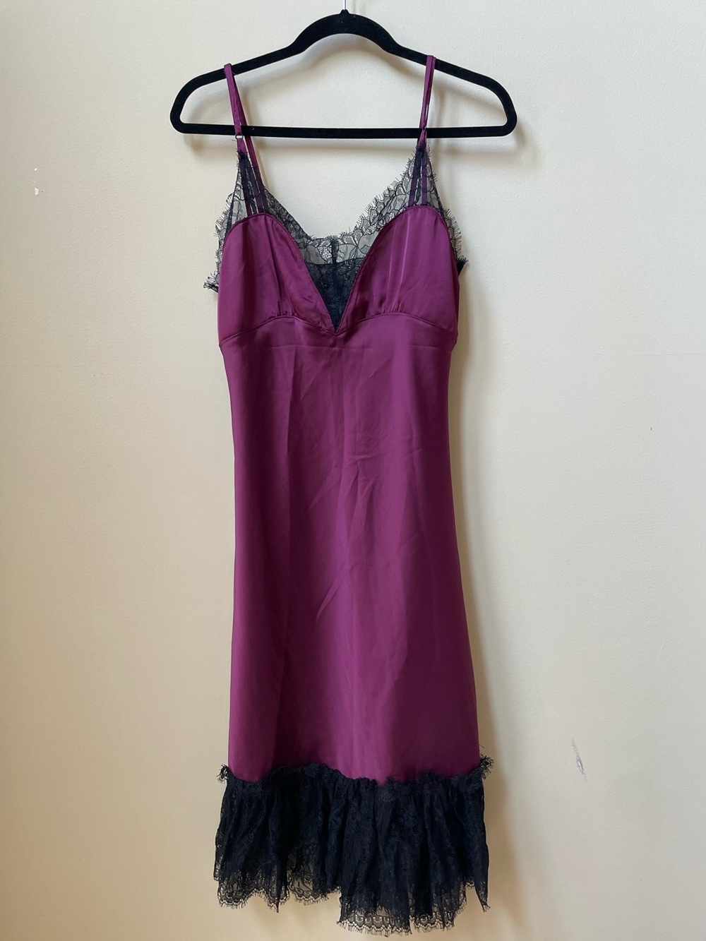 Purpley Maroon Lace-Trim Slip Dress with Black Lace Hem
